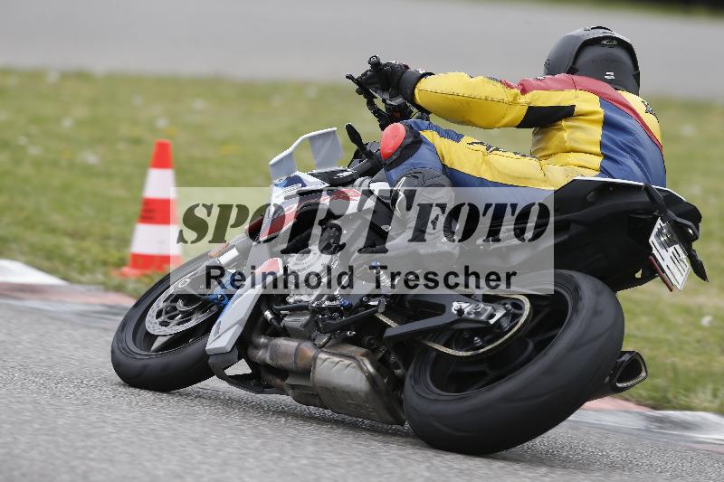 Archiv-2025/08 20.04.2025 Speer Racing ADR/Gruppe gelb/34